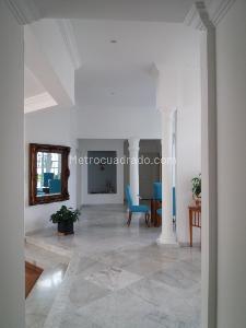 Casa de 3 alcobas en venta en San Jose De Bavaraia, Bogotá, 360 m² · foto 14 de 17