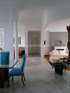 Casa de 3 alcobas en venta en San Jose De Bavaraia, Bogotá, 360 m² · foto 15 de 17