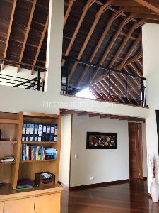 Casa de 4 alcobas en venta en San Jose De Bavaria, Bogotá, 460 m² · foto 16 de 20