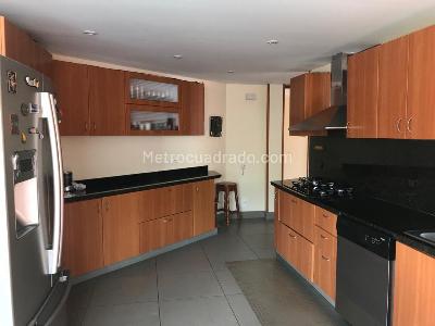 Casa de 4 alcobas en venta en San Jose De Bavaria, Bogotá, 460 m² · foto 20 de 20
