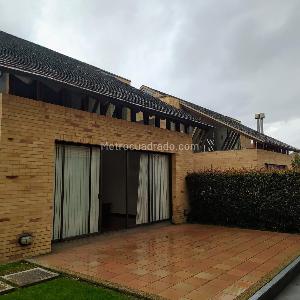 Casa de 4 alcobas en venta en San Jose De Bavaria, Bogotá, 430 m² · foto 12 de 20