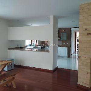 Casa de 4 alcobas en venta en San Jose De Bavaria, Bogotá, 430 m² · foto 6 de 20