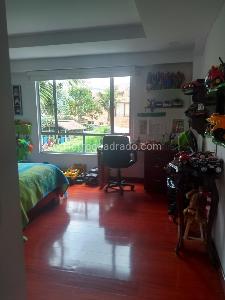 Casa de 5 alcobas en venta en San Jose De Bavaria, Bogotá, 560 m² · foto 12 de 18
