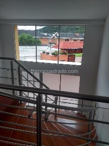 Casa de 5 alcobas en venta en San Jose De Bavaria, Bogotá, 560 m² · foto 13 de 18