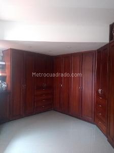 Casa de 5 alcobas en venta en San Jose De Bavaria, Bogotá, 560 m² · foto 14 de 18