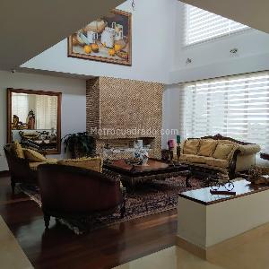 Casa de 5 alcobas en venta en San Jose De Bavaria, Bogotá, 560 m² · foto 11 de 20