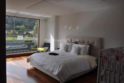 Casa de 5 alcobas en venta en San Jose De Bavaria, Bogotá, 570 m² · foto 12 de 19