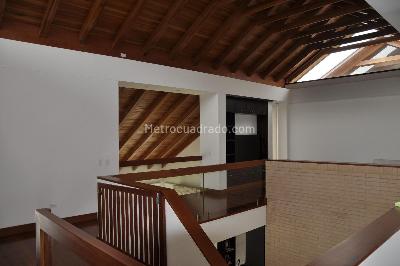 Casa de 5 alcobas en venta en San Jose De Bavaria, Bogotá, 570 m² · foto 7 de 19