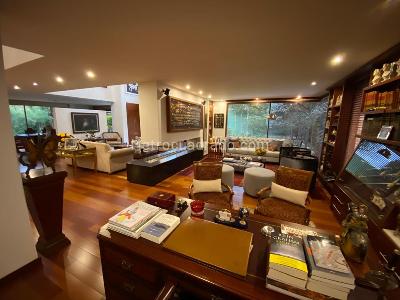 Casa de 4 alcobas en venta en San Jose De Bavaria, Bogotá, 540 m² · foto 17 de 20