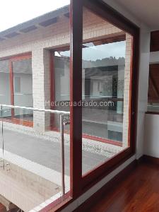 Casa de 4 alcobas en venta en San Jose De Bavaria, Bogotá, 570 m² · foto 17 de 20
