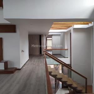 Casa de 4 alcobas en venta en San Jose De Bavaria, Bogotá, 480 m² · foto 14 de 19