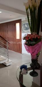 Casa de 5 alcobas en venta en San Jose De Bavaria, Bogotá, 420 m² · foto 3 de 20