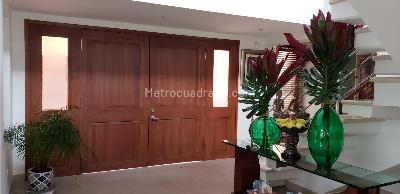 Casa de 5 alcobas en venta en San Jose De Bavaria, Bogotá, 420 m² · foto 4 de 20