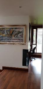 Casa de 5 alcobas en venta en San Jose De Bavaria, Bogotá, 420 m² · foto 9 de 20