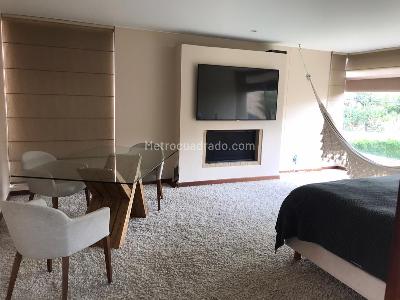 Casa de 5 alcobas en venta en San Jose De Bavaria, Bogotá, 460 m² · foto 5 de 16