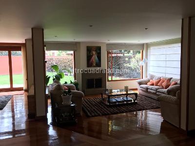 Casa en venta en San Jose De Bavaria, Bogotá · foto 16 de 19