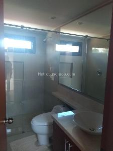 Casa de 4 alcobas en venta en San Jose De Bavaria, Bogotá, 460 m² · foto 18 de 20