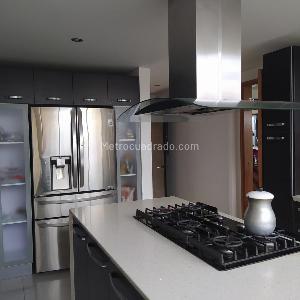 Casa en venta en San Jose De Bavaria, Bogotá · foto 7 de 19