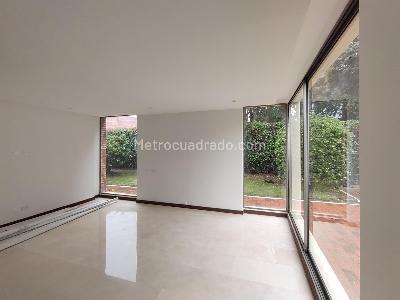 Casa de 4 alcobas en venta en Hacienda San Simon, Bogotá, 440 m² · foto 7 de 14