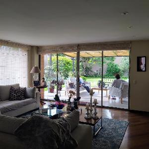 Casa de 4 alcobas en venta en San Jose De Bavaria, Bogotá, 380 m² · foto 4 de 16