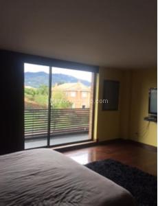 Casa de 4 alcobas en venta en Hacienda San Simon, Bogotá, 550 m² · foto 2 de 14