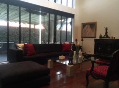 Casa de 4 alcobas en venta en Hacienda San Simon, Bogotá, 550 m² · foto 7 de 14
