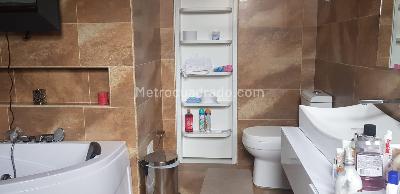 Casa de 4 alcobas en venta en Hacienda San Simon, Bogotá, 360 m² · foto 9 de 15