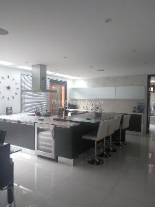 Casa de 5 alcobas en venta en San Jose De Bavaria, Bogotá, 540 m² · foto 5 de 14