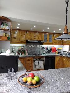 Casa de 4 alcobas en venta en San Jose De Bavaria, Bogotá, 340 m² · foto 4 de 19