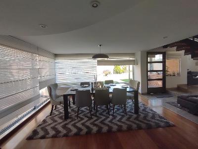 Casa de 4 alcobas en venta en San Jose De Bavaria, Bogotá, 340 m² · foto 5 de 10
