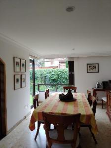 Casa de 4 alcobas en venta en San Jose De Bavaria, Bogotá, 300 m² · foto 5 de 13