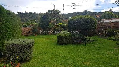 Casa de 4 alcobas en venta en San Jose De Bavaria, Bogotá, 280 m² · foto 8 de 8