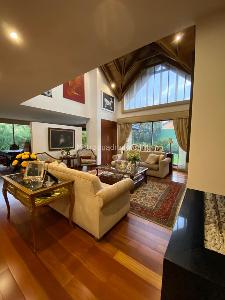 Casa de 4 alcobas en venta en San Jose De Bavaria, Bogotá, 540 m² · foto 11 de 16