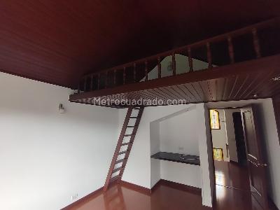 Casa de 3 alcobas en venta en San Jose De Bavaria, Bogotá, 340 m² · foto 7 de 19