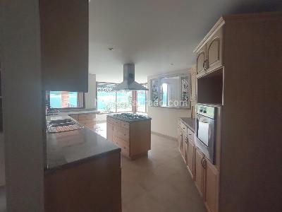 Casa de 4 alcobas en venta en San Jose De Bavaria, Bogotá, 350 m² · foto 4 de 17