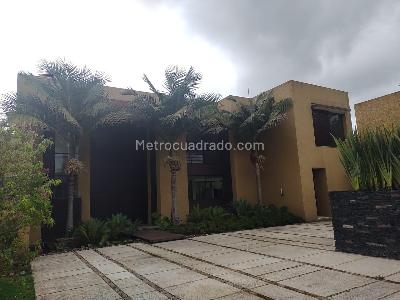 Casa de 3 alcobas en venta en Hacienda San Simon, Bogotá, 480 m² · foto 6 de 20