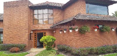 Casa de 3 alcobas en venta en San Jose De Bavaria, Bogotá, 340 m² · foto 9 de 20
