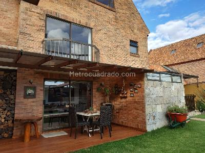 Casa de 4 alcobas en venta en San Jose De Bavaria, Bogotá, 340 m² · foto 15 de 17