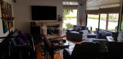Casa de 3 alcobas en venta en San Jose De Bavaria, Bogotá, 340 m² · foto 12 de 20