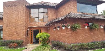 Casa de 3 alcobas en venta en San Jose De Bavaria, Bogotá, 340 m² · foto 9 de 20