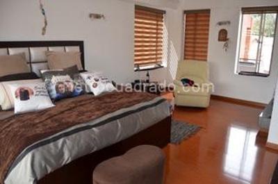 Casa de 4 alcobas en venta en San Jose De Bavaria, Bogotá, 380 m² · foto 13 de 18