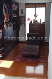 Casa de 4 alcobas en venta en San Jose De Bavaria, Bogotá, 380 m² · foto 17 de 18