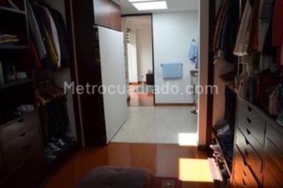 Casa de 4 alcobas en venta en San Jose De Bavaria, Bogotá, 380 m² · foto 18 de 18