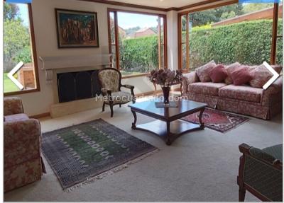 Casa de 4 alcobas en venta en San Jose De Bavaria, Bogotá, 320 m² · foto 4 de 19