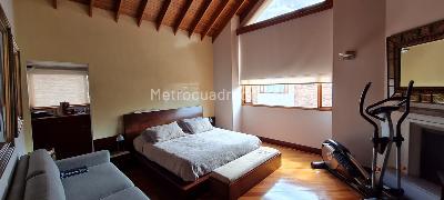 Casa de 4 alcobas en venta en San Jose De Bavaria, Bogotá, 360 m² · foto 4 de 17