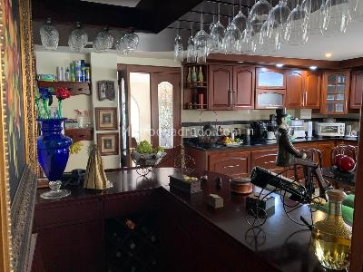 Casa de 4 alcobas en venta en San Jose De Bavaria, Bogotá, 360 m² · foto 12 de 17