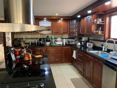 Casa de 4 alcobas en venta en San Jose De Bavaria, Bogotá, 360 m² · foto 13 de 17