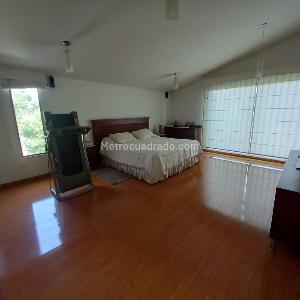 Casa de 4 alcobas en venta en San Jose De Bavaria, Bogotá, 380 m² · foto 14 de 20
