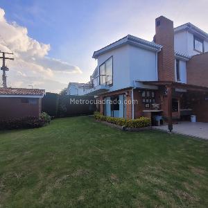 Casa de 4 alcobas en venta en San Jose De Bavaria, Bogotá, 380 m² · foto 20 de 20