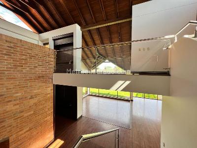 Casa de 5 alcobas en venta en San Jose De Bavaria, Bogotá, 560 m² · foto 6 de 14